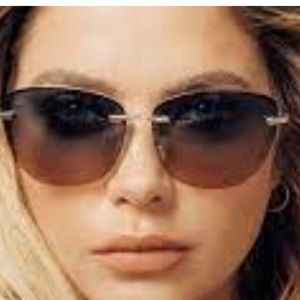 Prive Revaux polarized sunglasses: The Highlight.